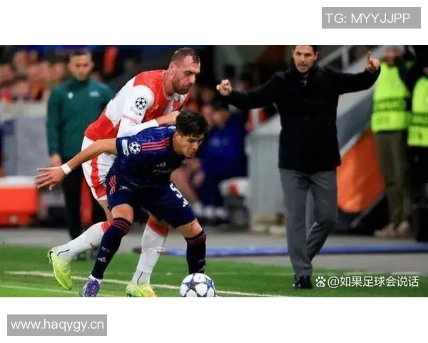 维拉通道放欧冠奖杯挑衅阿森纳球迷？一个充满戏剧性的夜晚！