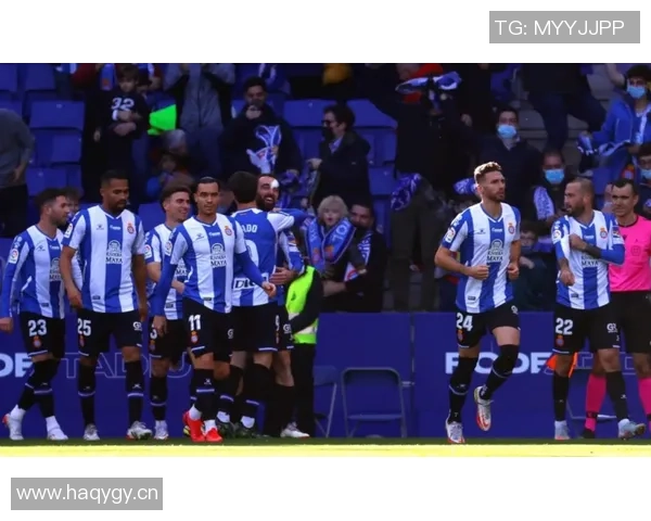 绝杀！戈麦斯64分钟的惊天一击，点燃全场激情！